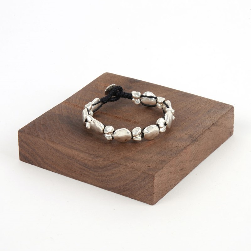 Oval Hammered Bracelet 31070